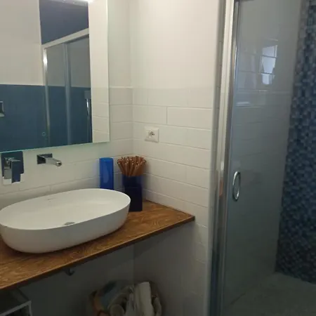 Dimora Lucia Apartment *